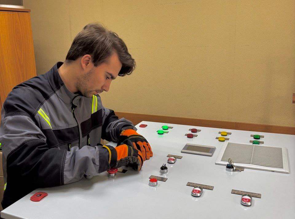 Шкафы управления насосами (ШУН): Интеллектуальная защита и автоматизация ваших систем